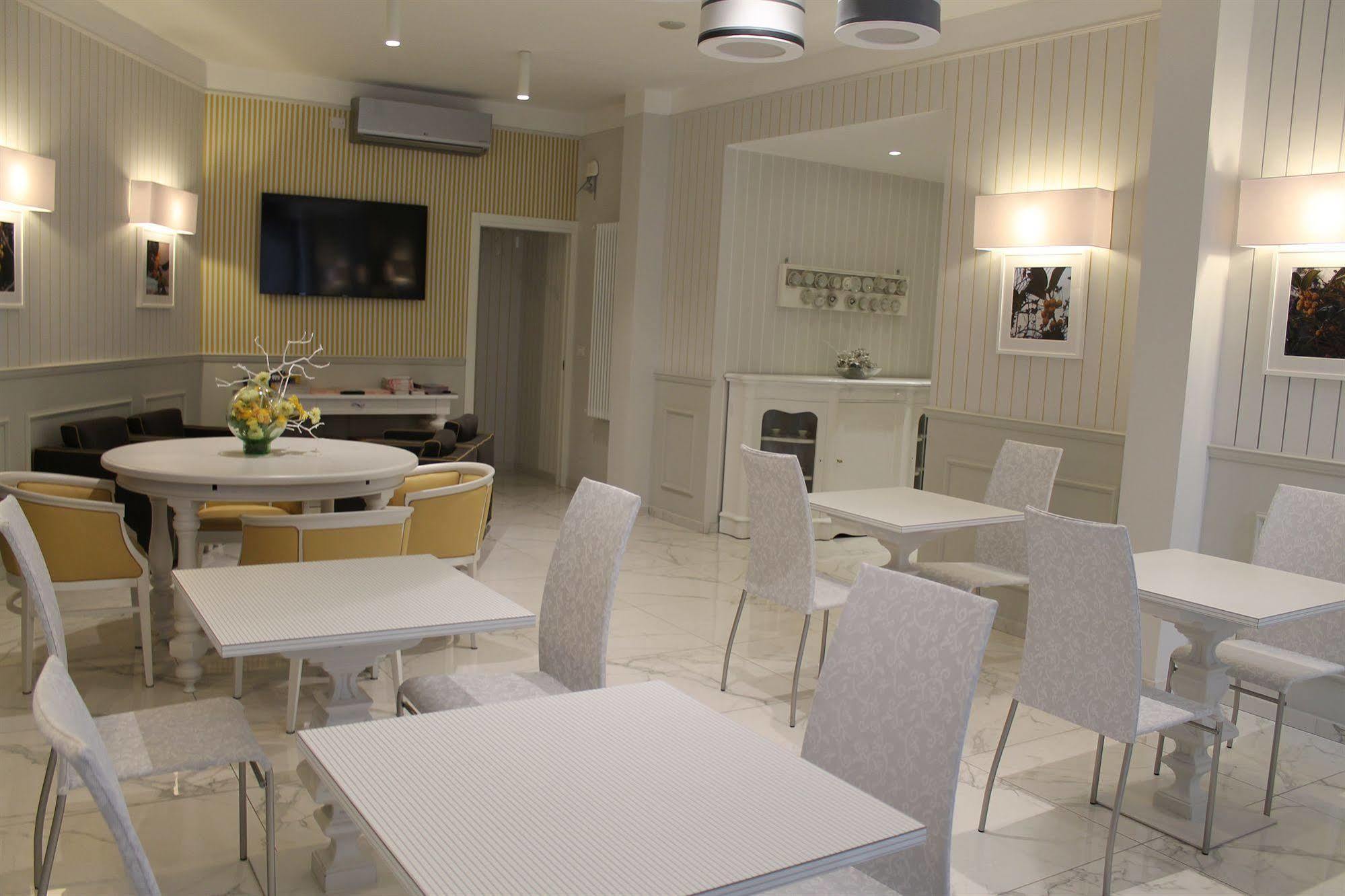 Hotel La Pace San Mauro Torinese Luaran gambar