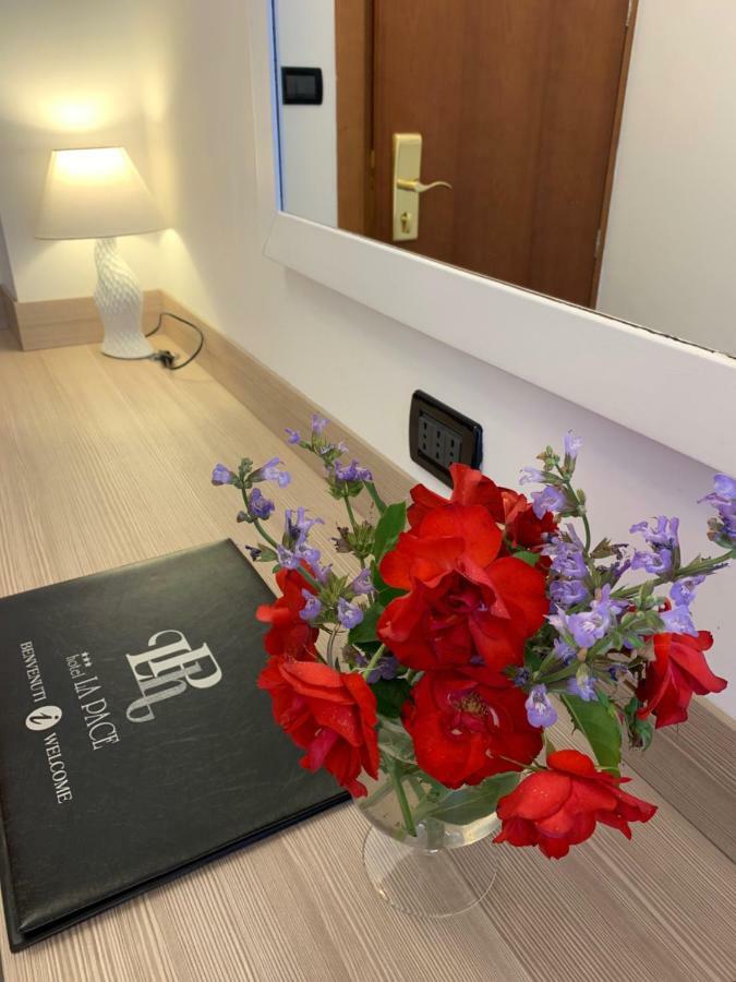 Hotel La Pace San Mauro Torinese Luaran gambar