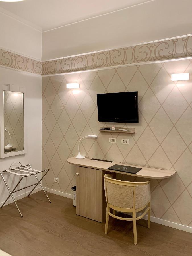 Hotel La Pace San Mauro Torinese Luaran gambar